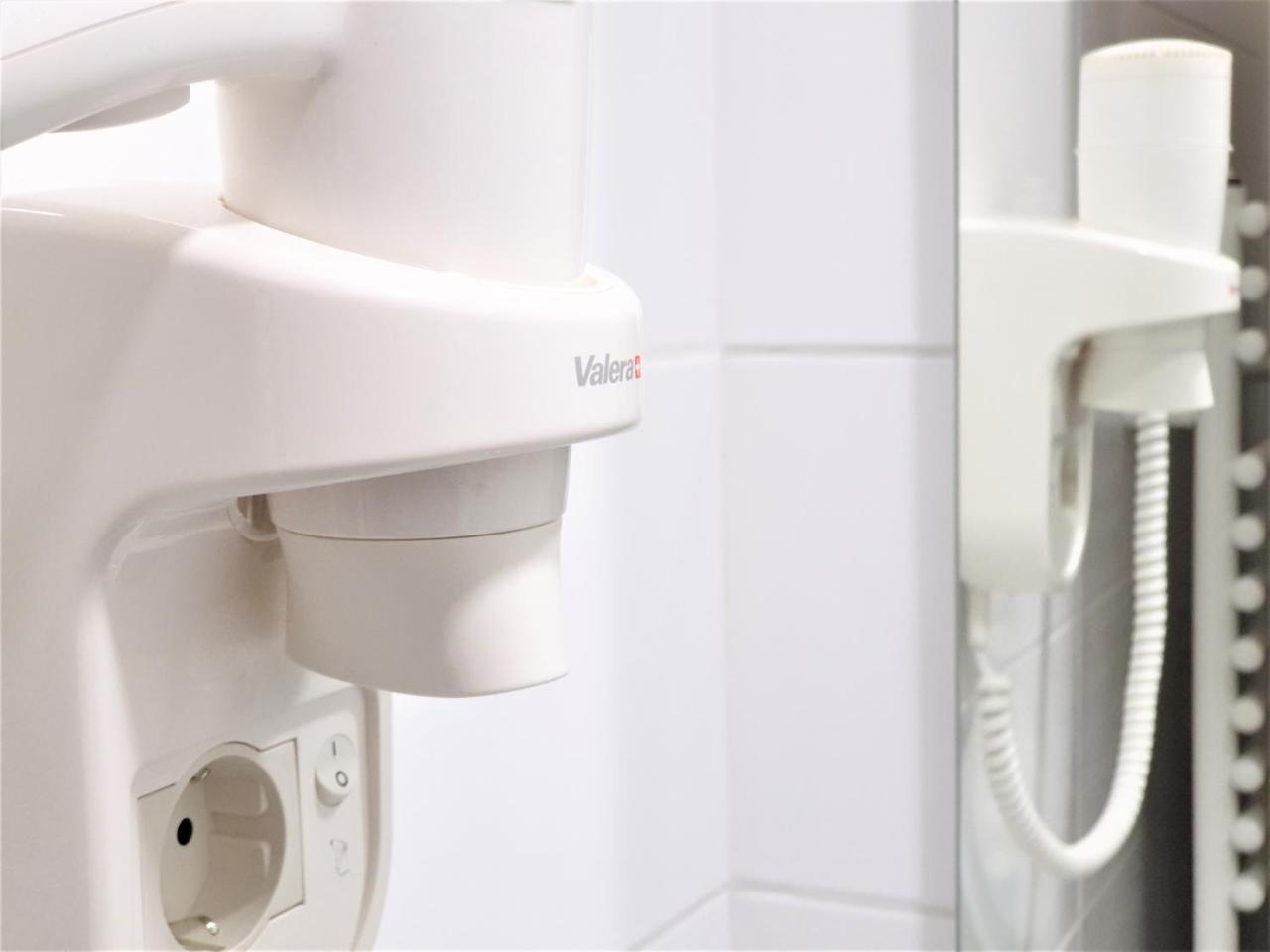 Smart Hostel Slavonski Brod Exteriör bild